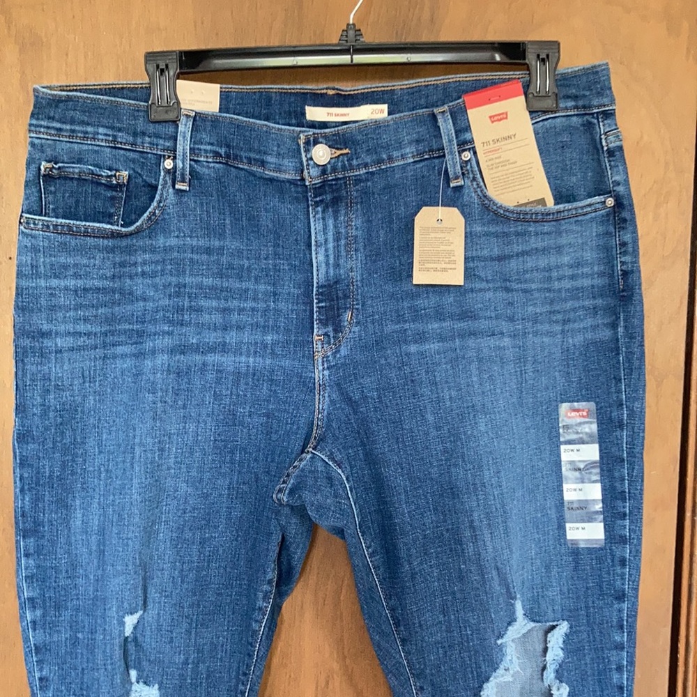 Levi’s 711 mid rise Skinny distressed jean hypersoft 16W - Picture 6 of 17
